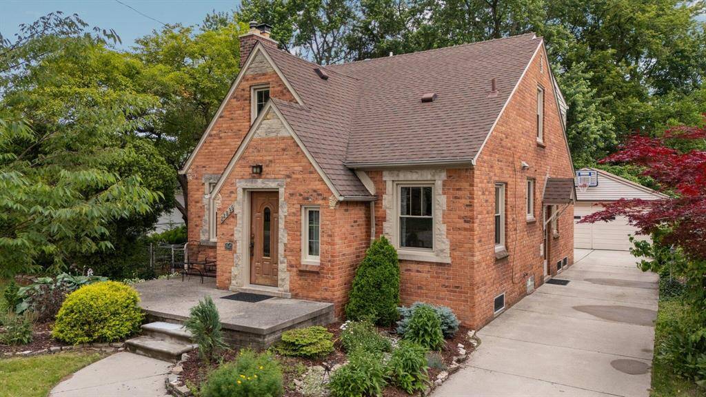 Dearborn, MI 48124,22836 Wellington Street