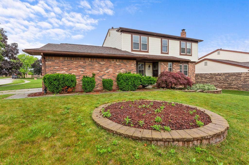 Livonia, MI 48154,39214 Lapham Drive