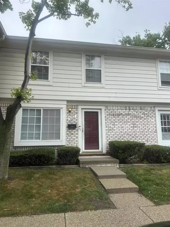 3002 Seaton Circuit N, Warren, MI 48091