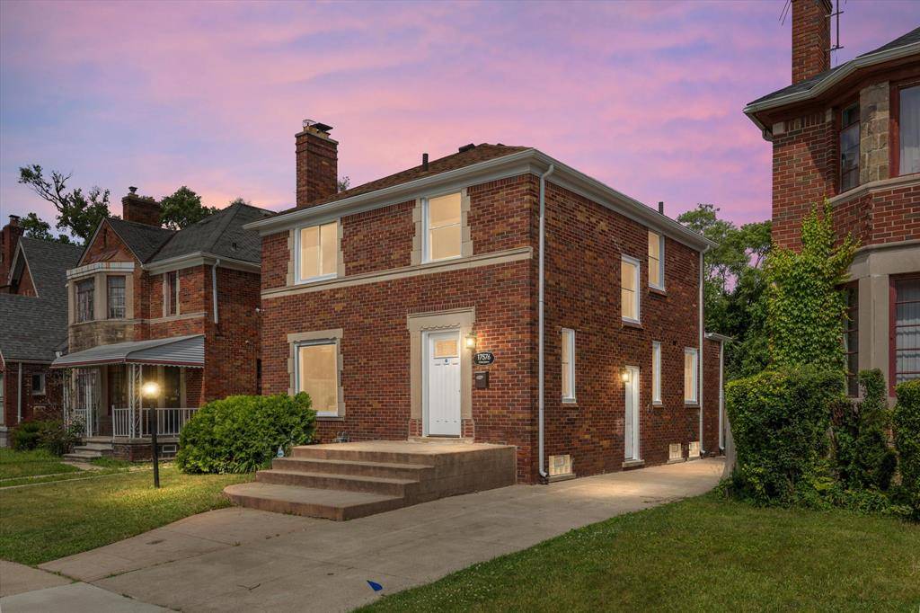 Detroit, MI 48221,17576 Cherrylawn St Street