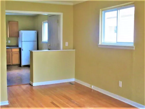 Dearborn Heights, MI 48125,4170 Weddell Street