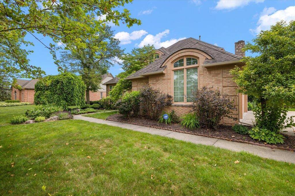 Canton Twp, MI 48188,47044 Mornington Road