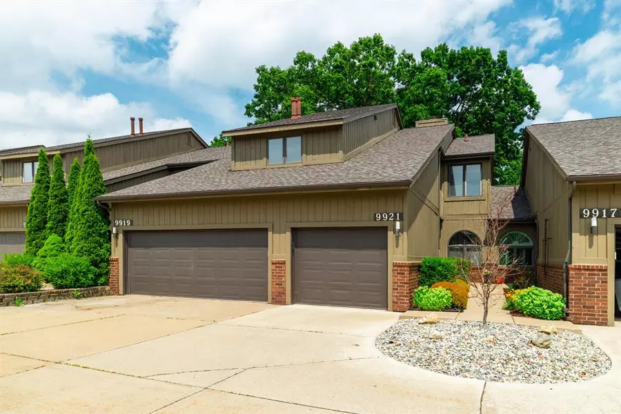 9919 Hawthorne Glen Drive, Grosse Ile Twp, MI 48138