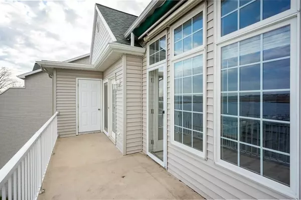 Muskegon, MI 49445,2411 Lake Avenue 33