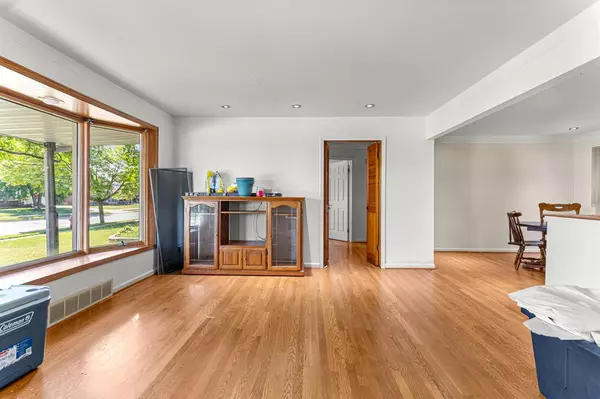 Lincoln Park, MI 48146,2932 Green Street