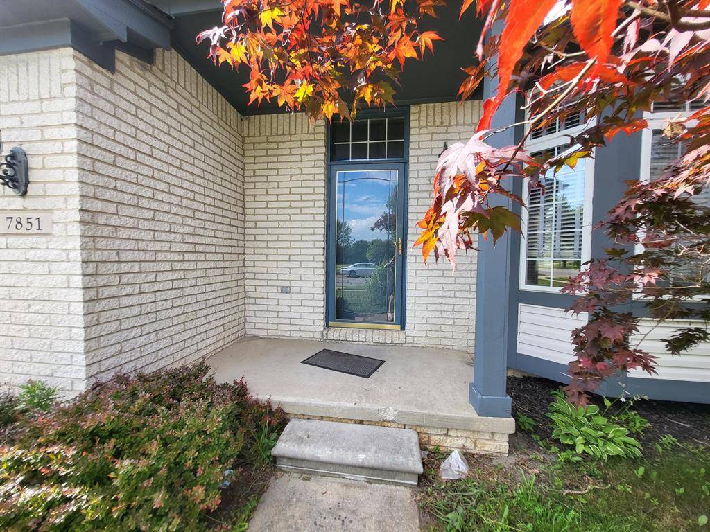 Ypsilanti Twp, MI 48197,7851 Thornhill Drive