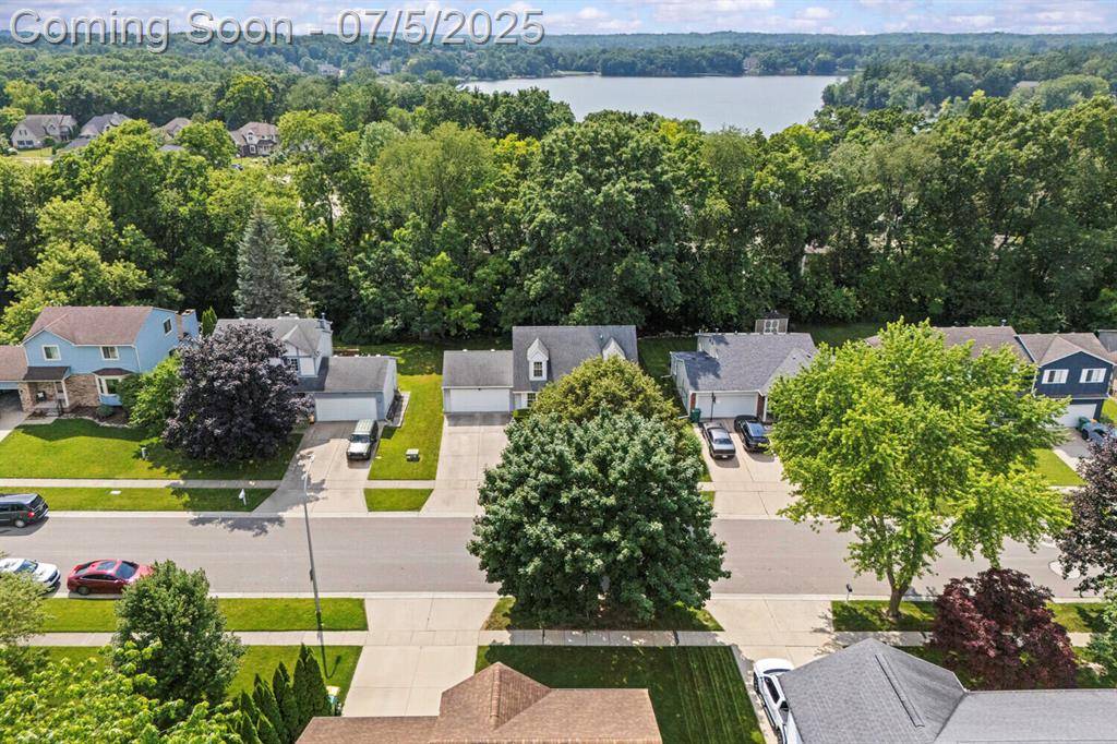 Brighton, MI 48116,894 Alpine Drive