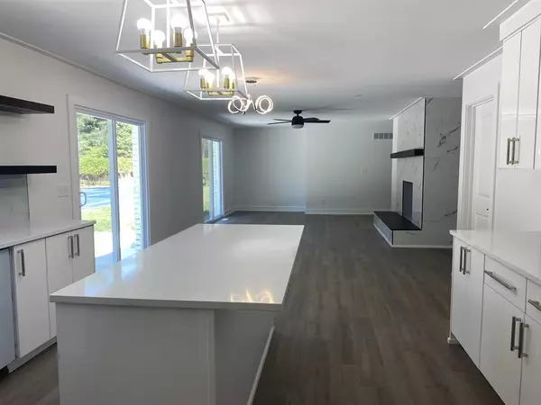 Livonia, MI 48152,18661 Laurel Drive