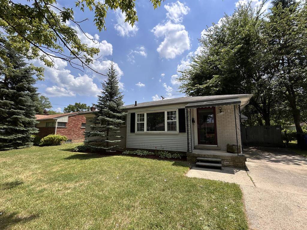 Redford Twp, MI 48240,26219 Clarita Street