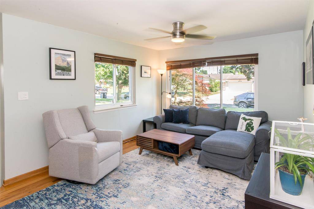 Livonia, MI 48154,39079 Ross Street