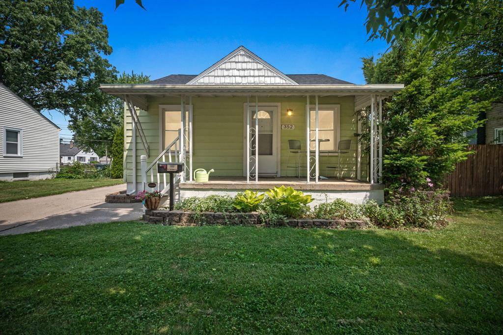 Clawson, MI 48017,352 W Tacoma Street