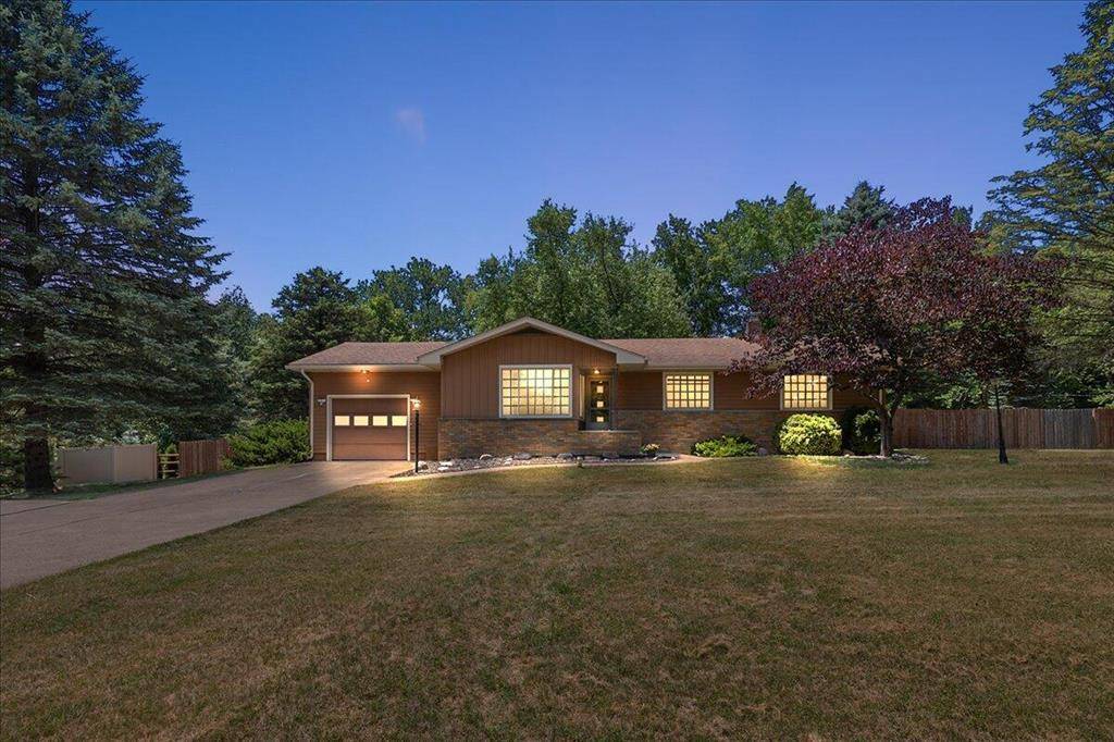 9950 Carpenter Road, York Twp, MI 48160