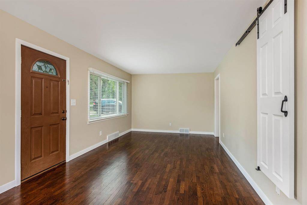 Ann Arbor, MI 48108,3180 Dwight Street