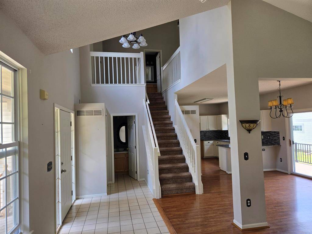 Waterford Twp, MI 48327,338 Forestview Drive