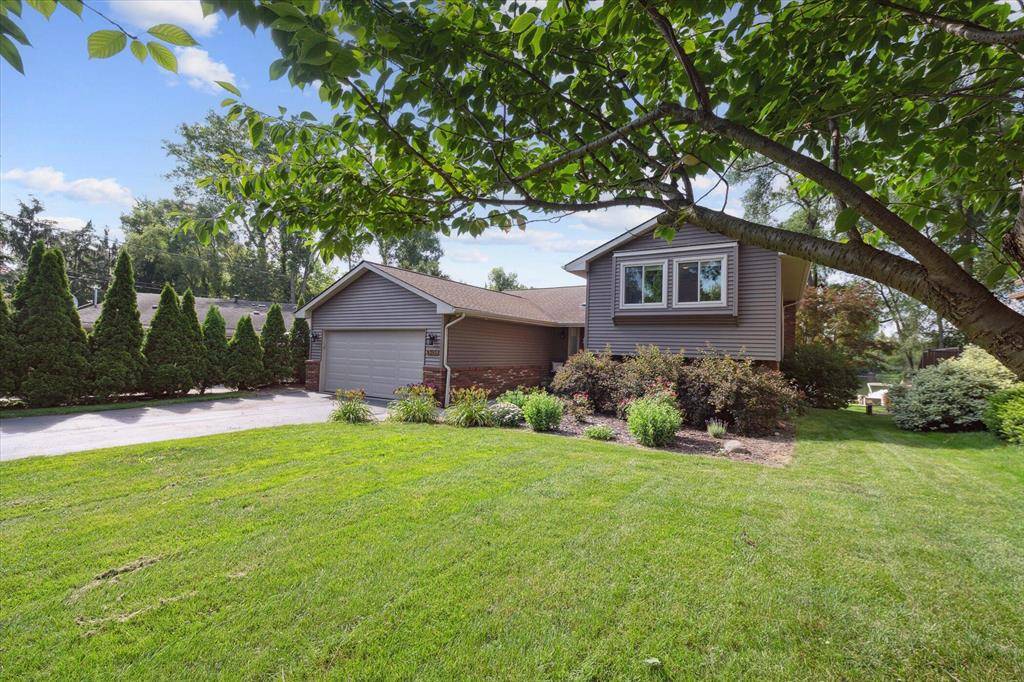 Wolverine Lake Vlg, MI 48390,1393 Shankin Drive