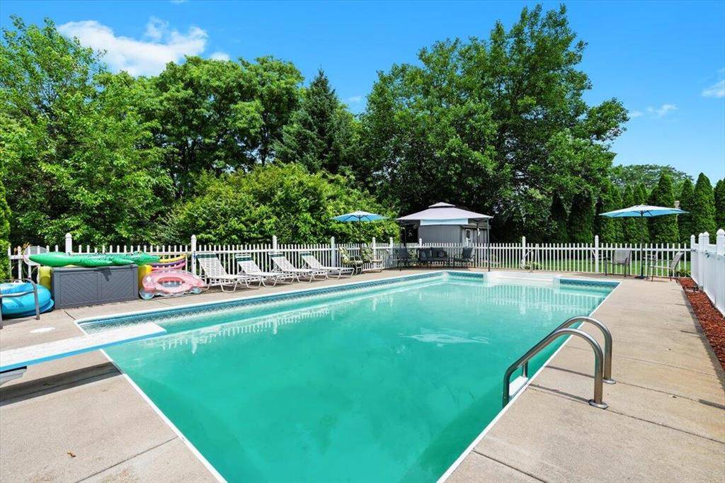 Highland Twp, MI 48356,1683 Majon Drive