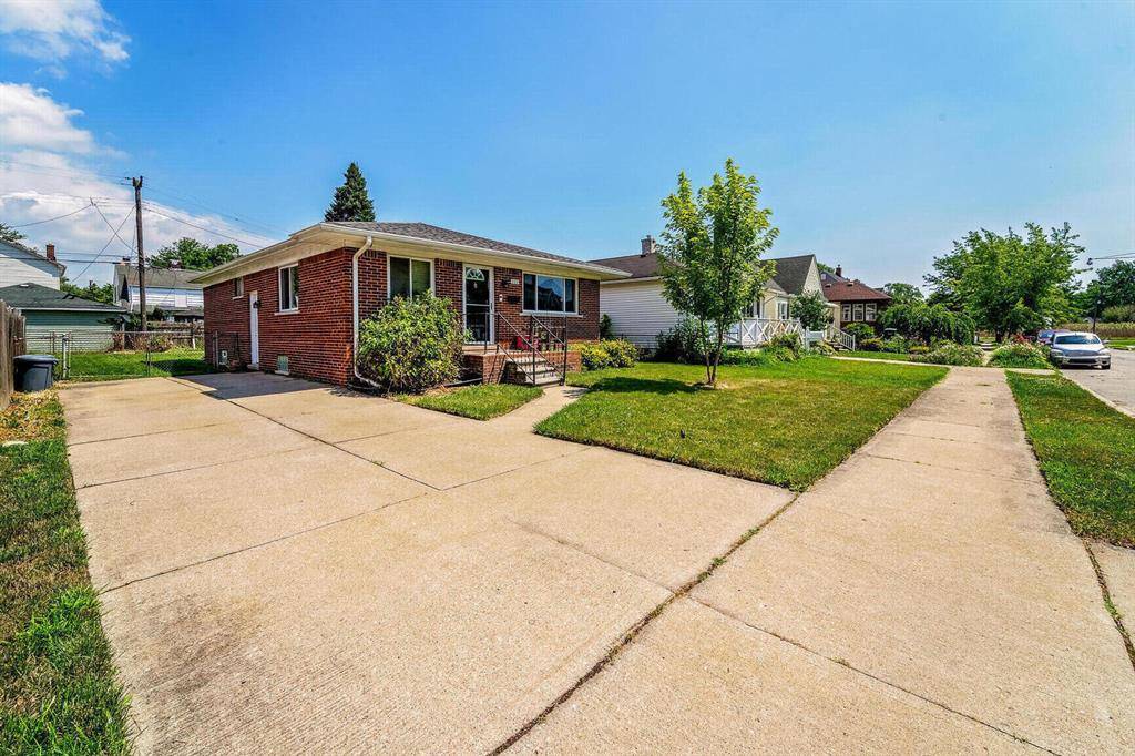 Wyandotte, MI 48192,320 Highland Street