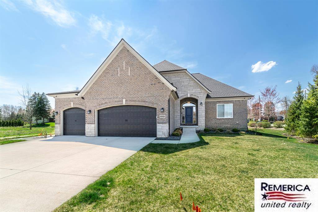 Shelby Twp, MI 48315,52951 Royal Park Avenue