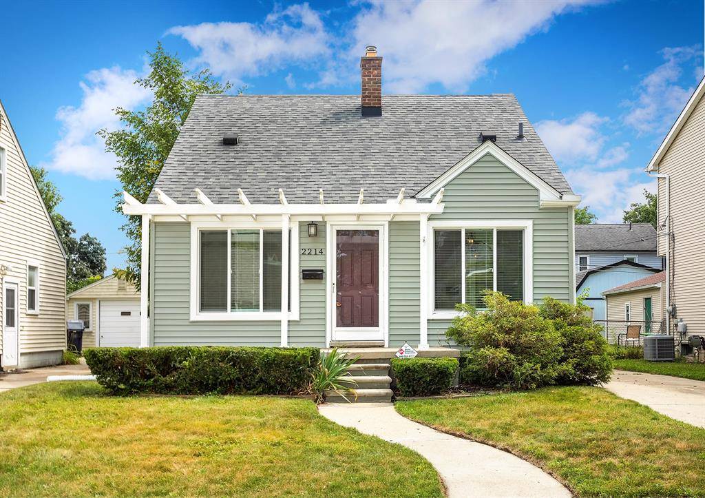 2214 Baxter Avenue, Royal Oak, MI 48067