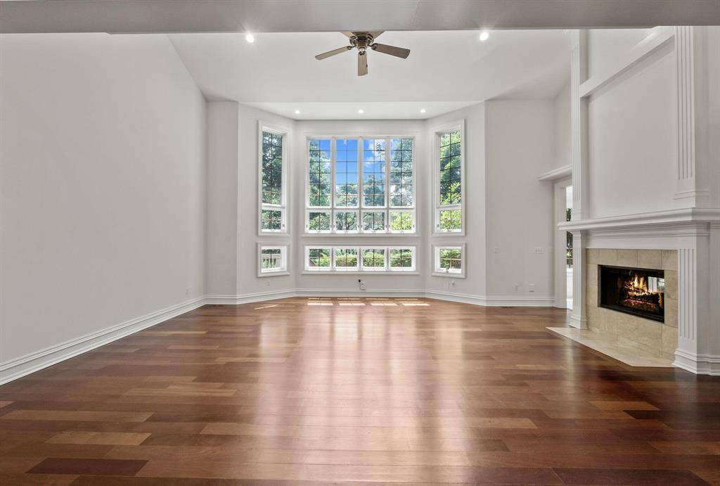 Bloomfield Hills, MI 48302,1695 Standish Court