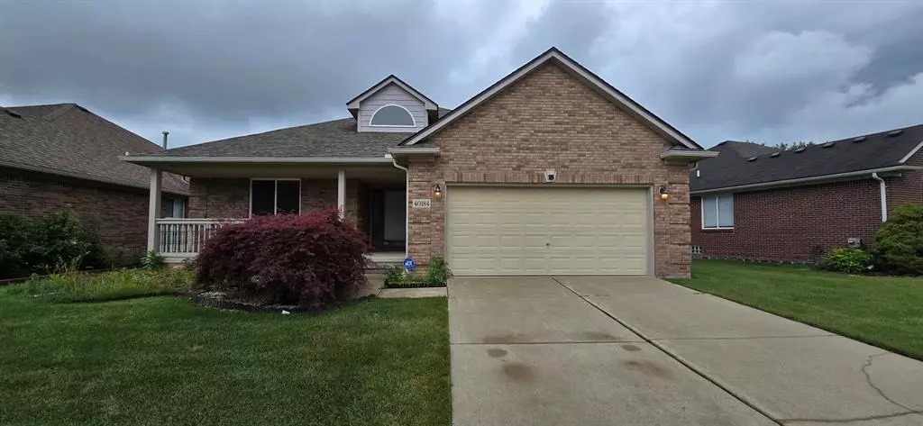 40184 Long Horn Drive, Sterling Heights, MI 48313