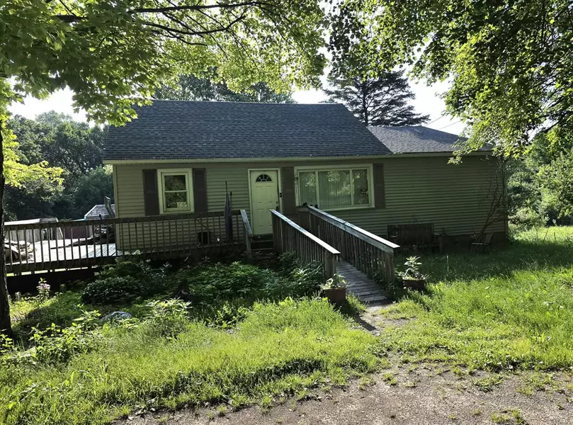 5599 S M 52, Waterloo Twp, MI 49285