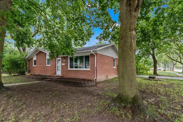 Ann Arbor, MI 48103,1015 N Maple Road