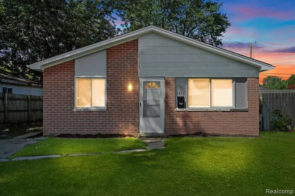 Taylor, MI 48180,6516 Oak Street