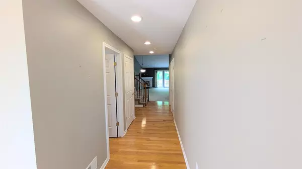 Brownstown Twp, MI 48183,23721 W Lake Circle 14