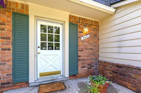 2431 Roanoke Drive, Ypsilanti Twp, MI 48197