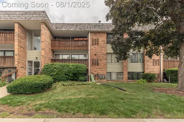 1235 S Maple Road 202, Ann Arbor, MI 48103