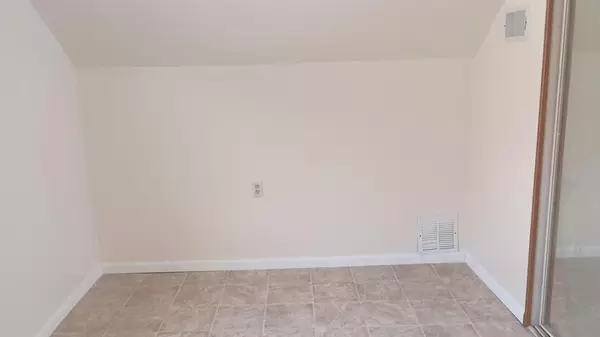 Southgate, MI 48195,14567 Longtin Street