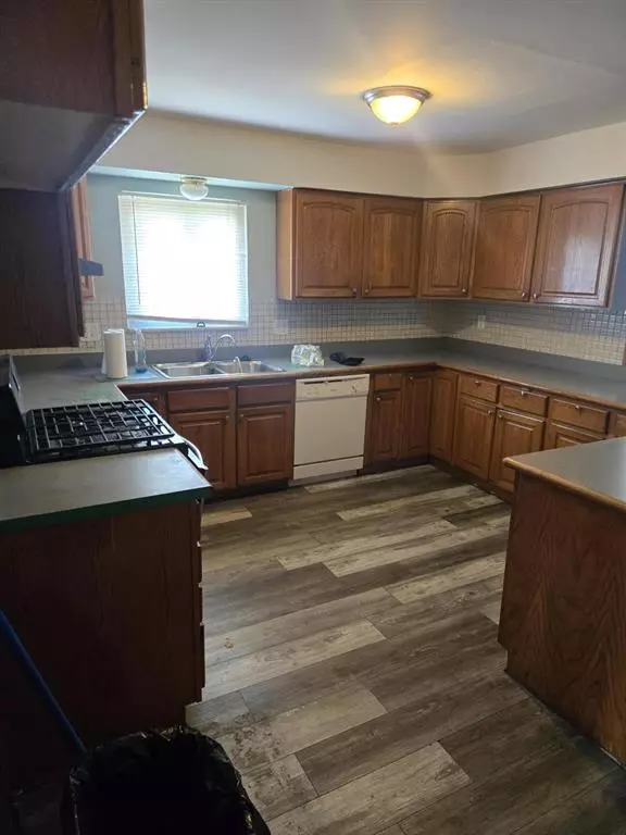 Warren, MI 48089,25237 Malvina Avenue