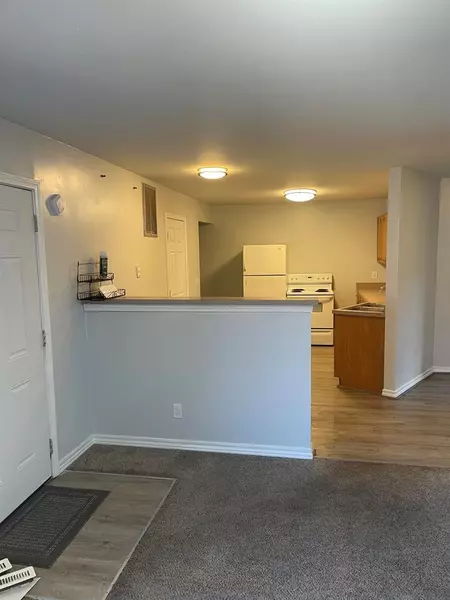 2231 Bay Street, Saginaw C Ity, MI 48602