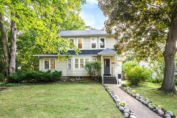 324 Highlake Avenue, Ann Arbor, MI 48103