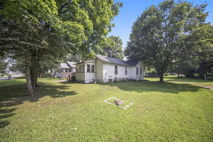 2405 Crest Avenue, Summit Twp, MI 49203
