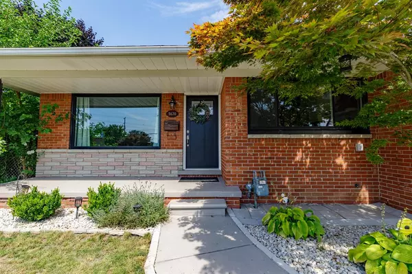 Dearborn Heights, MI 48125,5670 Mckinley Court