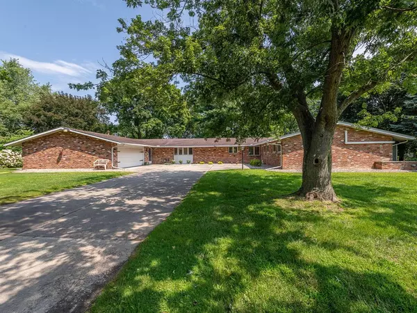 Monroe Twp, MI 48161,5026 Robinwood Drive