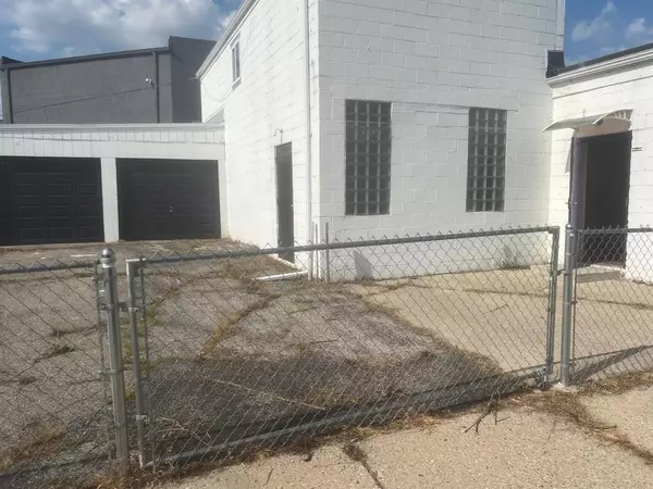 Roseville, MI 48066,28905 Utica Road S