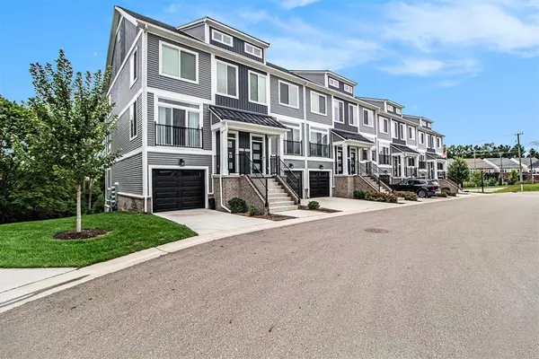 Ann Arbor, MI 48105,2719 Bristol Ridge Drive