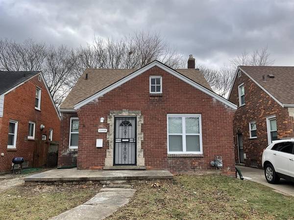 15910 Saratoga Avenue, Detroit, MI 48205