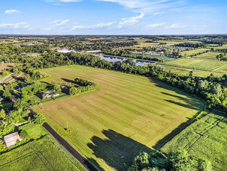 291 N Ball Creek Road NW, Kent City Vlg, MI 49330