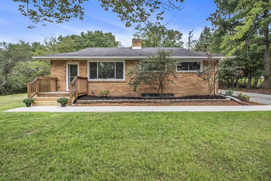 2354 Newport Road, Ann Arbor, MI 48103