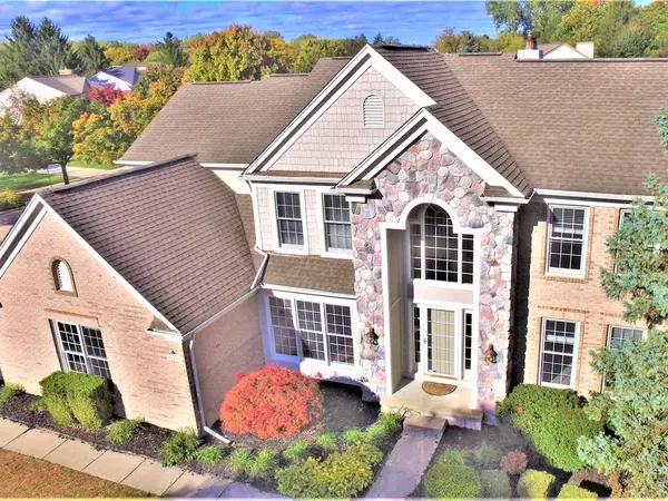 Canton Twp, MI 48187,47498 Fox Run Drive