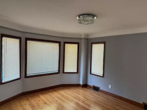 Detroit, MI 48227,13994 Woodmont Avenue