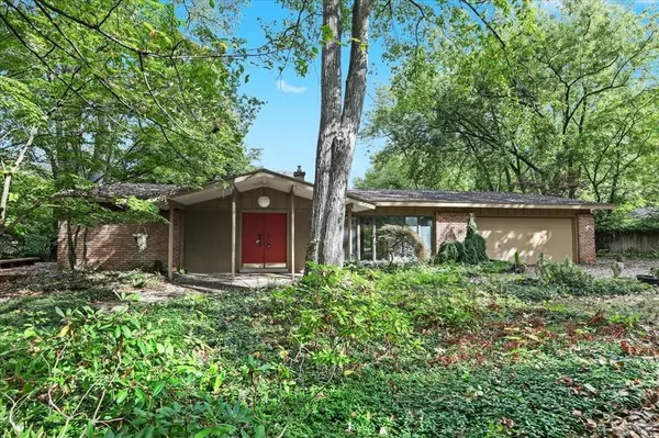 29744 Sugar Spring Road, Farmington Hills, MI 48334