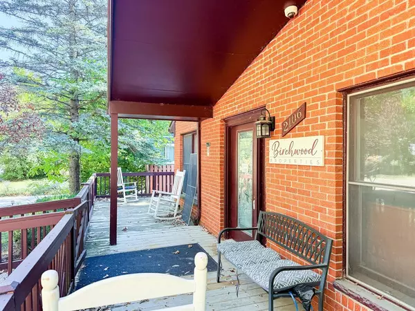 2106 Camelot Road, Ann Arbor, MI 48104