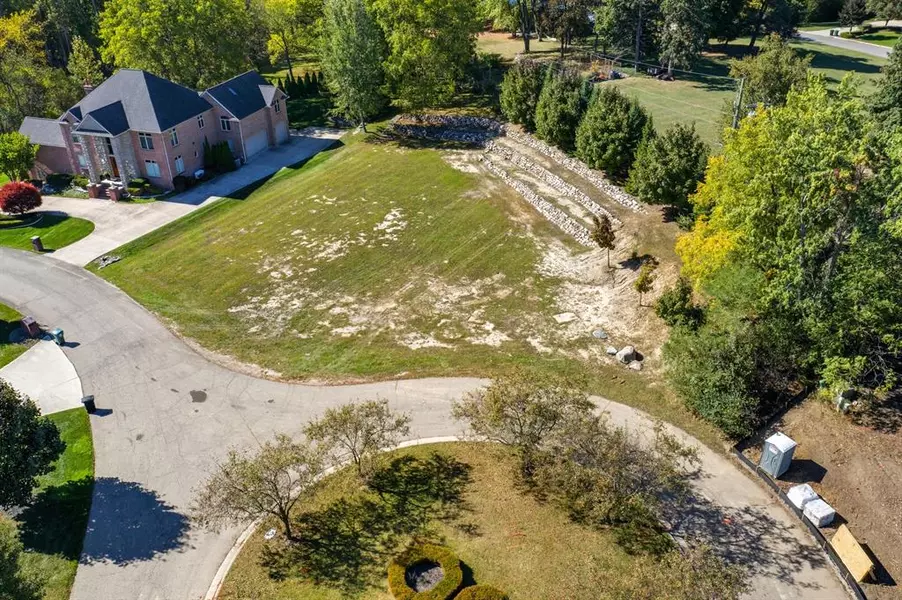 13881 Emrick Drive, Plymouth Twp, MI 48170