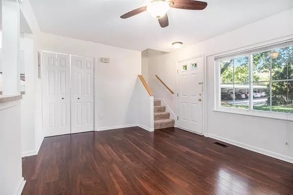 Ann Arbor, MI 48105,539 longshore Drive