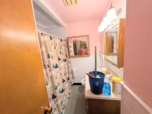 Garden City, MI 48135,32468 Rosslyn Avenue